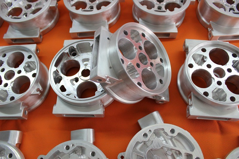 如何選擇合適的手板加工方式？